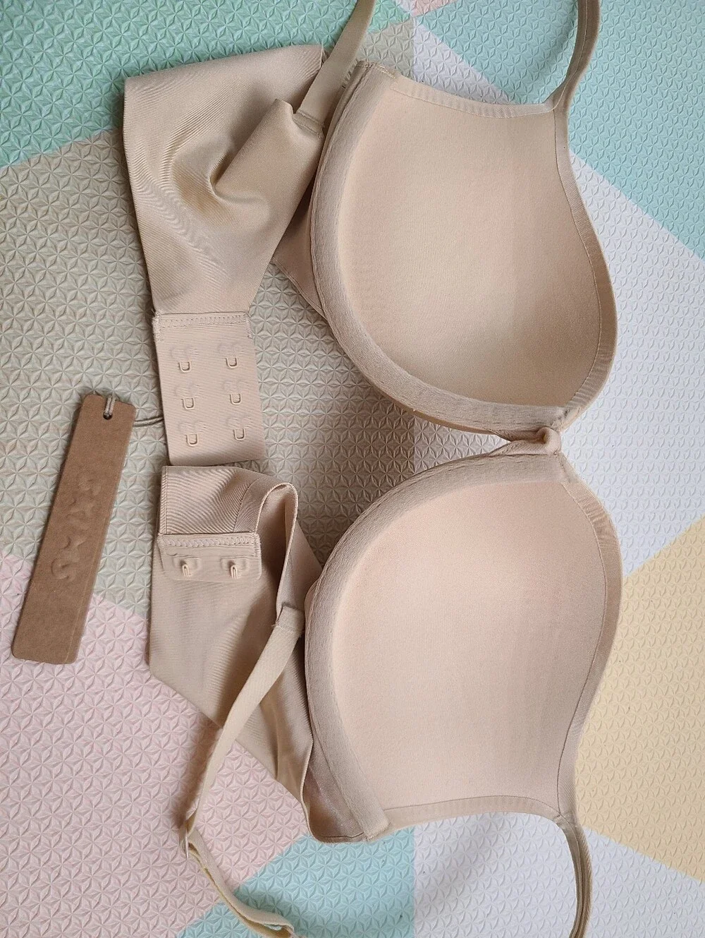 NWT Skims Ultimate Teardrop Push Up Plunge Bra Size 36B Sand Beige - Picture 5 of 8